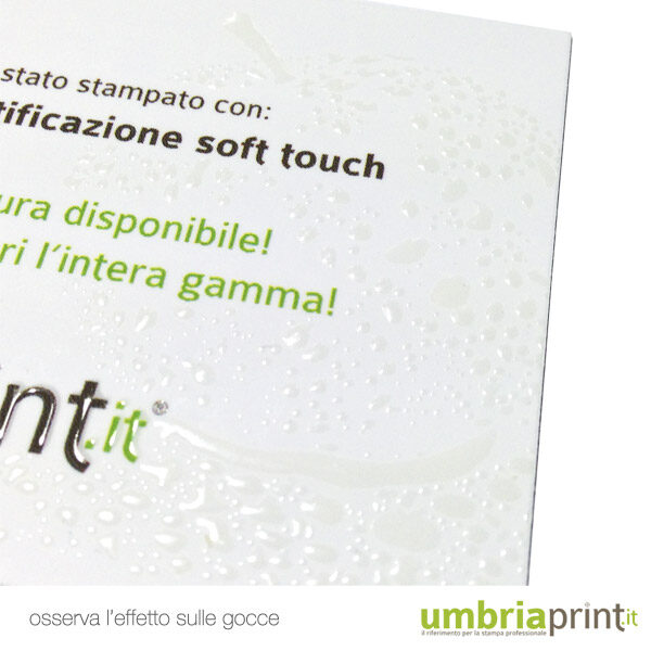 Particolare del retro dei Biglietti da visita con UV 3D selettivo e plastificazione soft touch - UmbriaPrint
